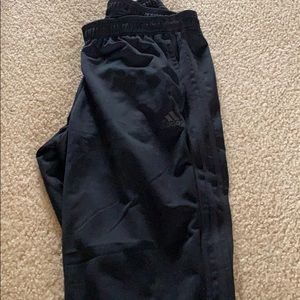 Adidas men’s joggers size medium new